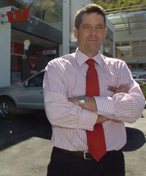 Bank-Manager.jpg