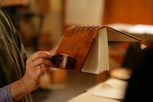 Bookbinder2.jpg