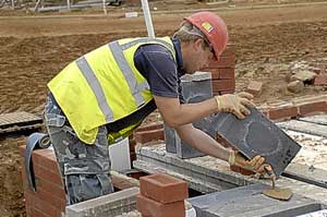 Bricklayer2.jpg Bricklayer2.jpg