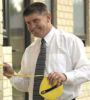 Property-Valuer.jpg