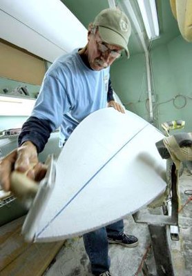 Surfboard-Maker.jpg