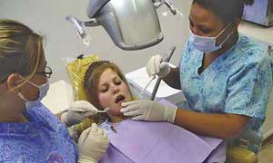 dental-assistant2.jpg