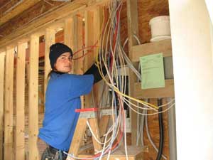 electrician3.jpg electrician3.jpg