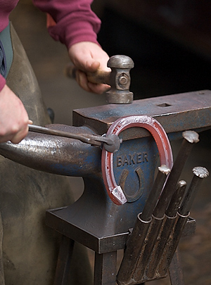 farrier2.jpg farrier2.jpg