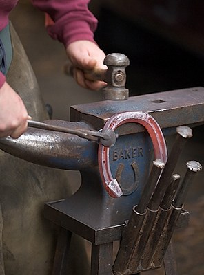 farrier2.jpg