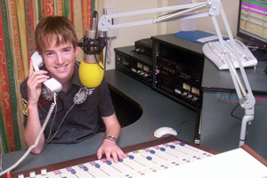 radio_broadcasting2.jpg