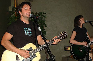 singer2.jpg