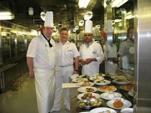 Food-and-Beverage-Manager2.jpg