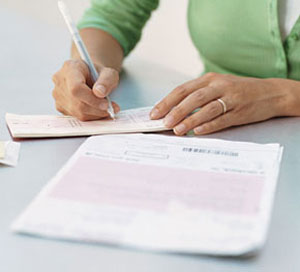 Insurance-Claims-Officer2.jpg